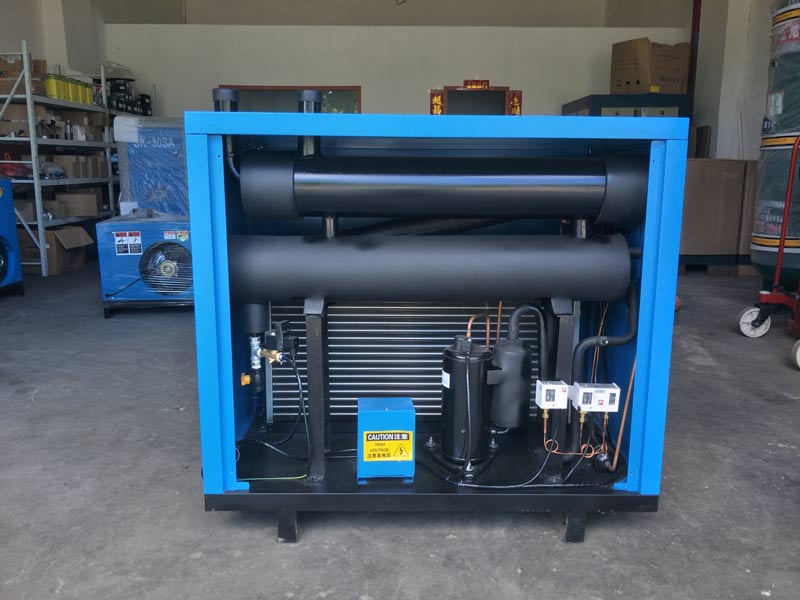 風冷型冷干機對壓縮空氣進氣溫度有何要求？